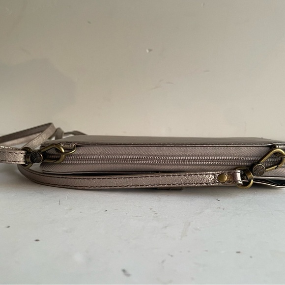 The Sak Small Purse Crossbody Shoulder Bag  Leather Tan Satchel CUTE! - Picture 9 of 14